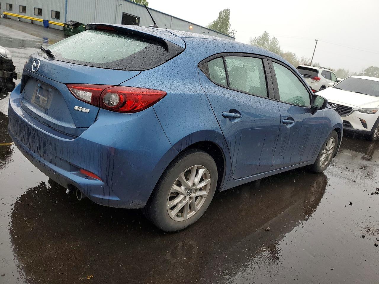 2017 MAZDA 3 SPORT photo 5