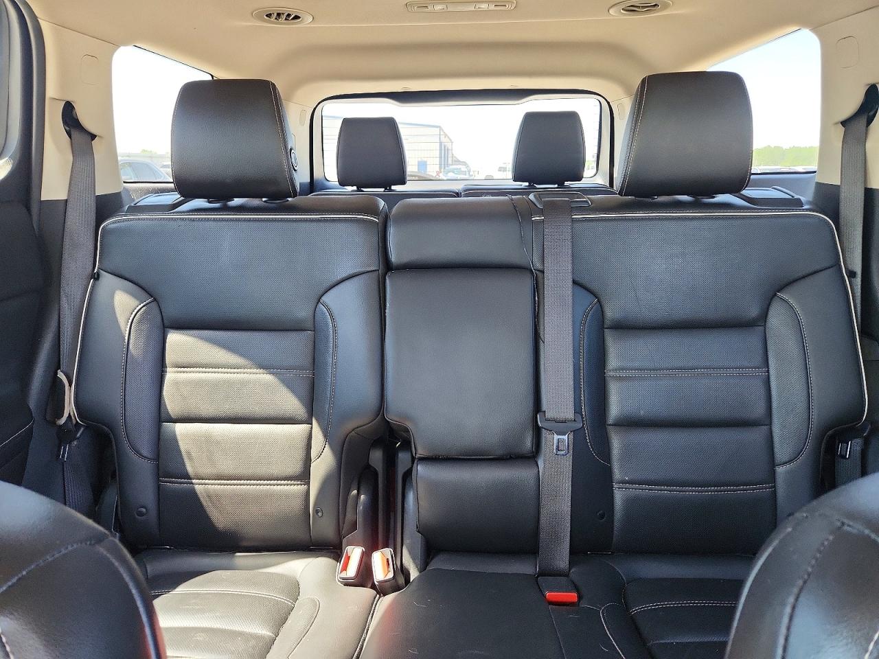 2019 GMC ACADIA DENALI photo 19