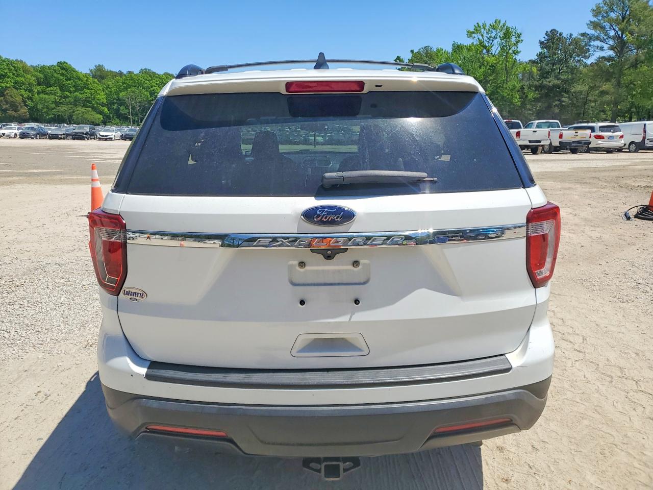2019 FORD EXPLORER photo 11