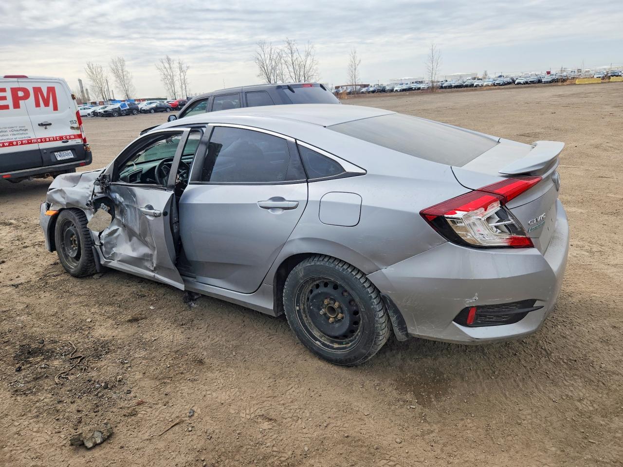 2016 HONDA CIVIC LX photo 3