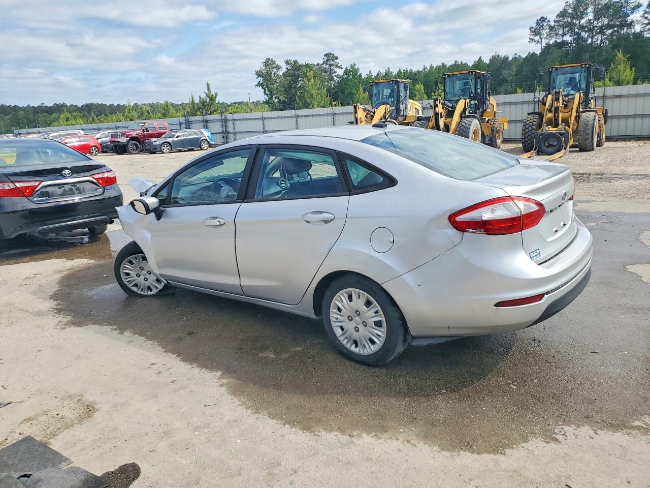 2018 FORD FIESTA S photo 4