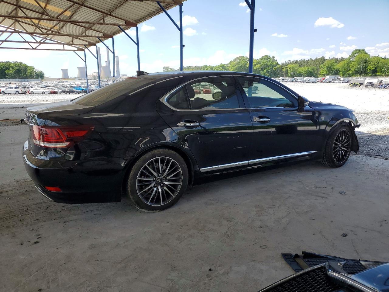 2014 LEXUS LS 460 photo 5