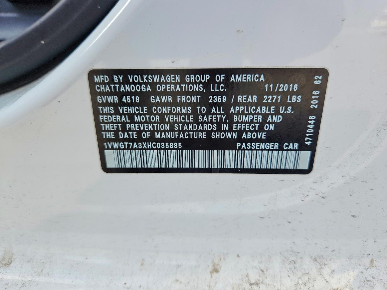 2017 VOLKSWAGEN PASSAT SE photo 12