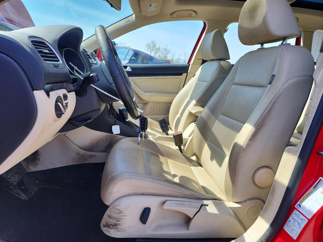 2011 VOLKSWAGEN JETTA TDI photo 19