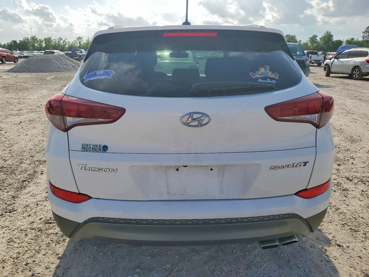 2016 HYUNDAI TUCSON SPORT photo 11