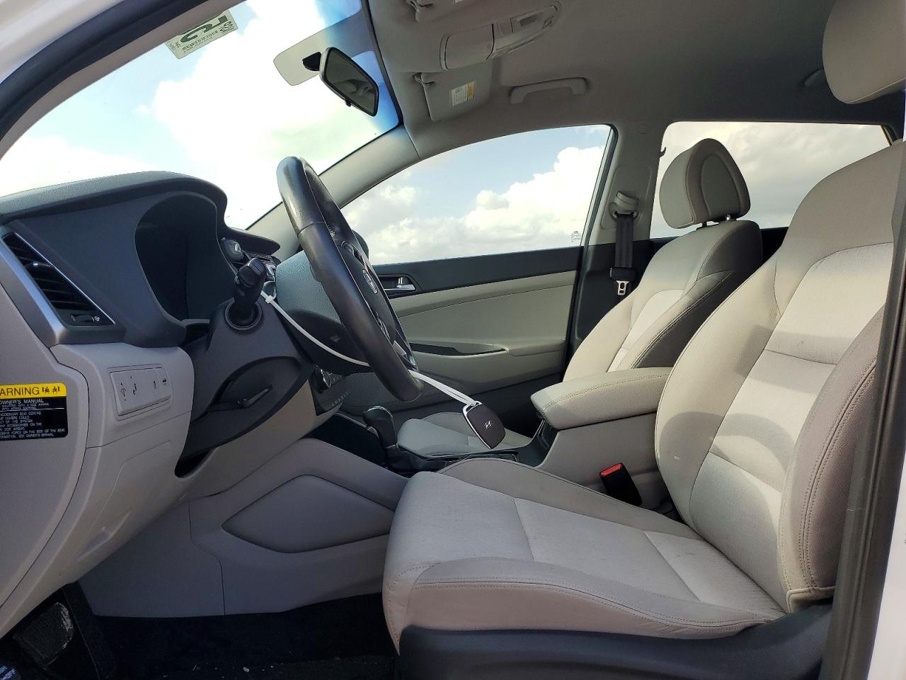 2016 HYUNDAI TUCSON SPORT photo 13