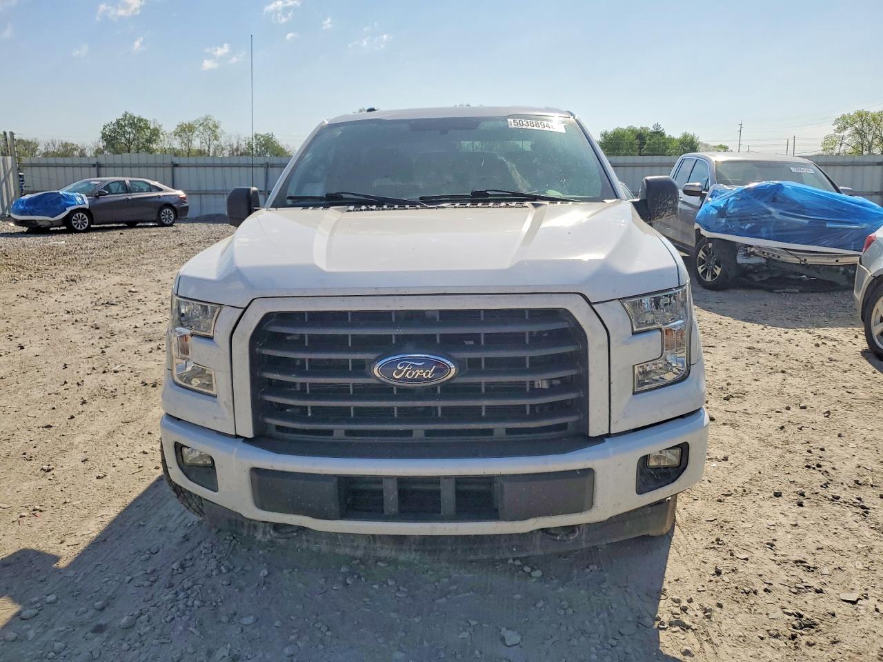 2017 FORD F150 SUPERCREW photo 13