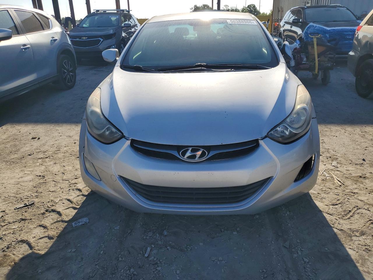 2013 HYUNDAI ELANTRA GLS photo 9