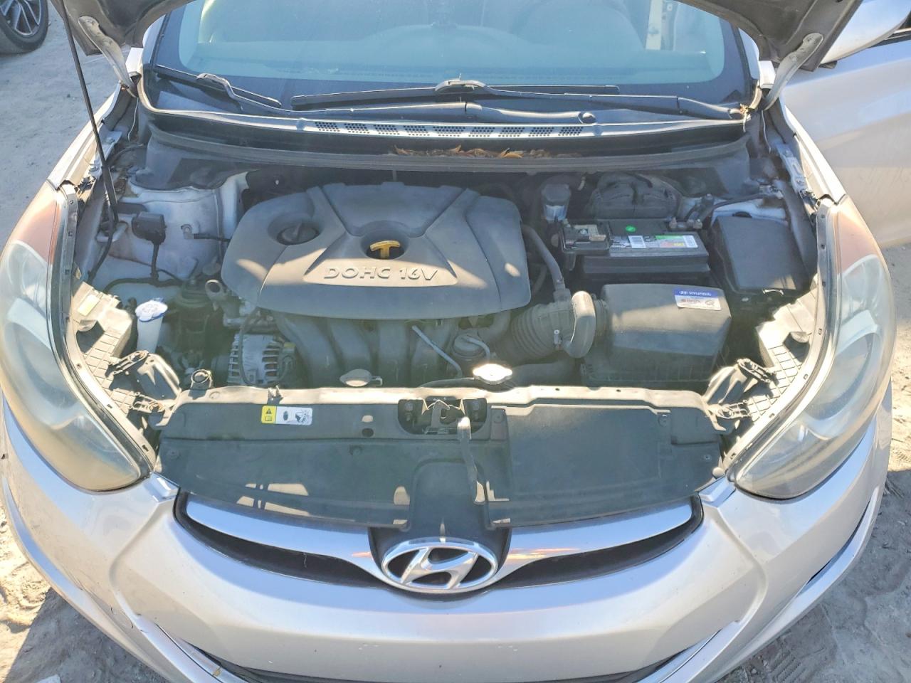 2013 HYUNDAI ELANTRA GLS photo 21