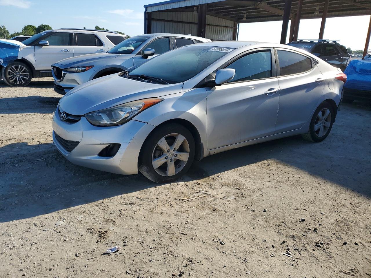 2013 HYUNDAI ELANTRA