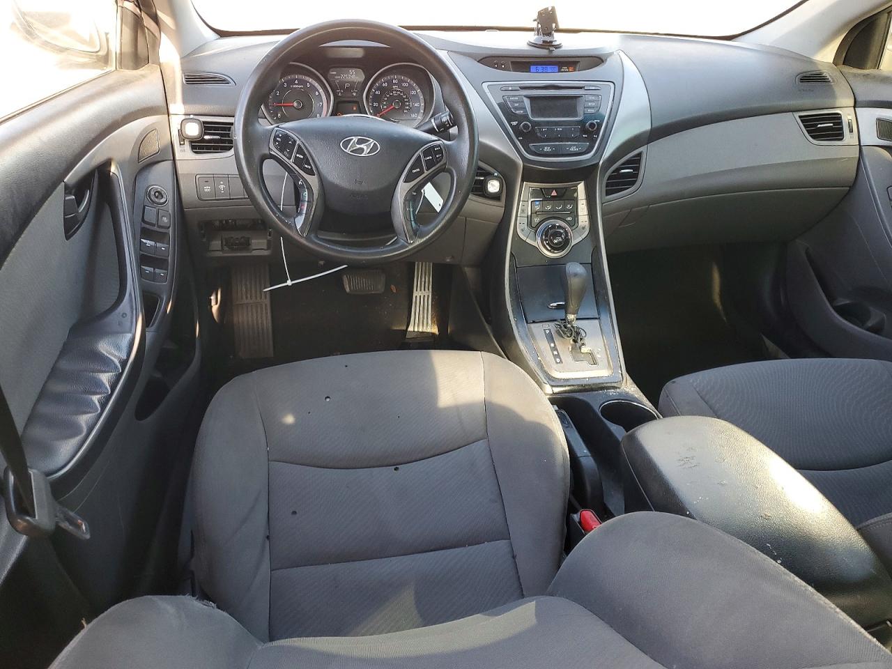 2013 HYUNDAI ELANTRA GLS photo 15