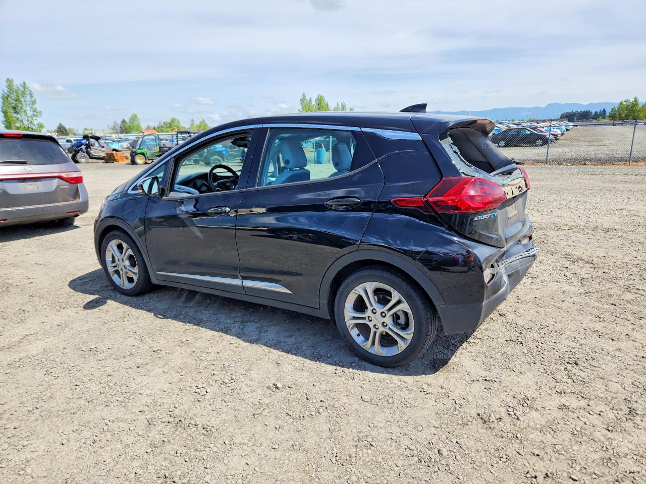 2020 CHEVROLET BOLT EV LT photo 2