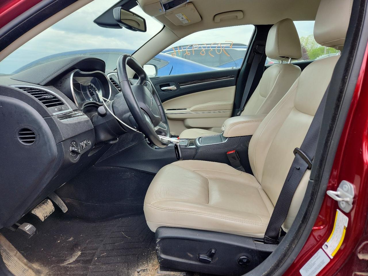2015 CHRYSLER 300 LIMITED photo 13