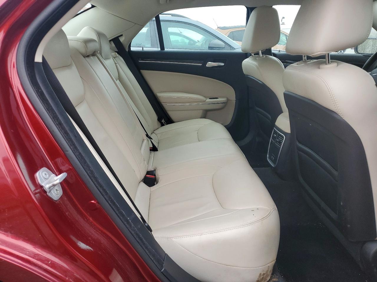 2015 CHRYSLER 300 LIMITED photo 19