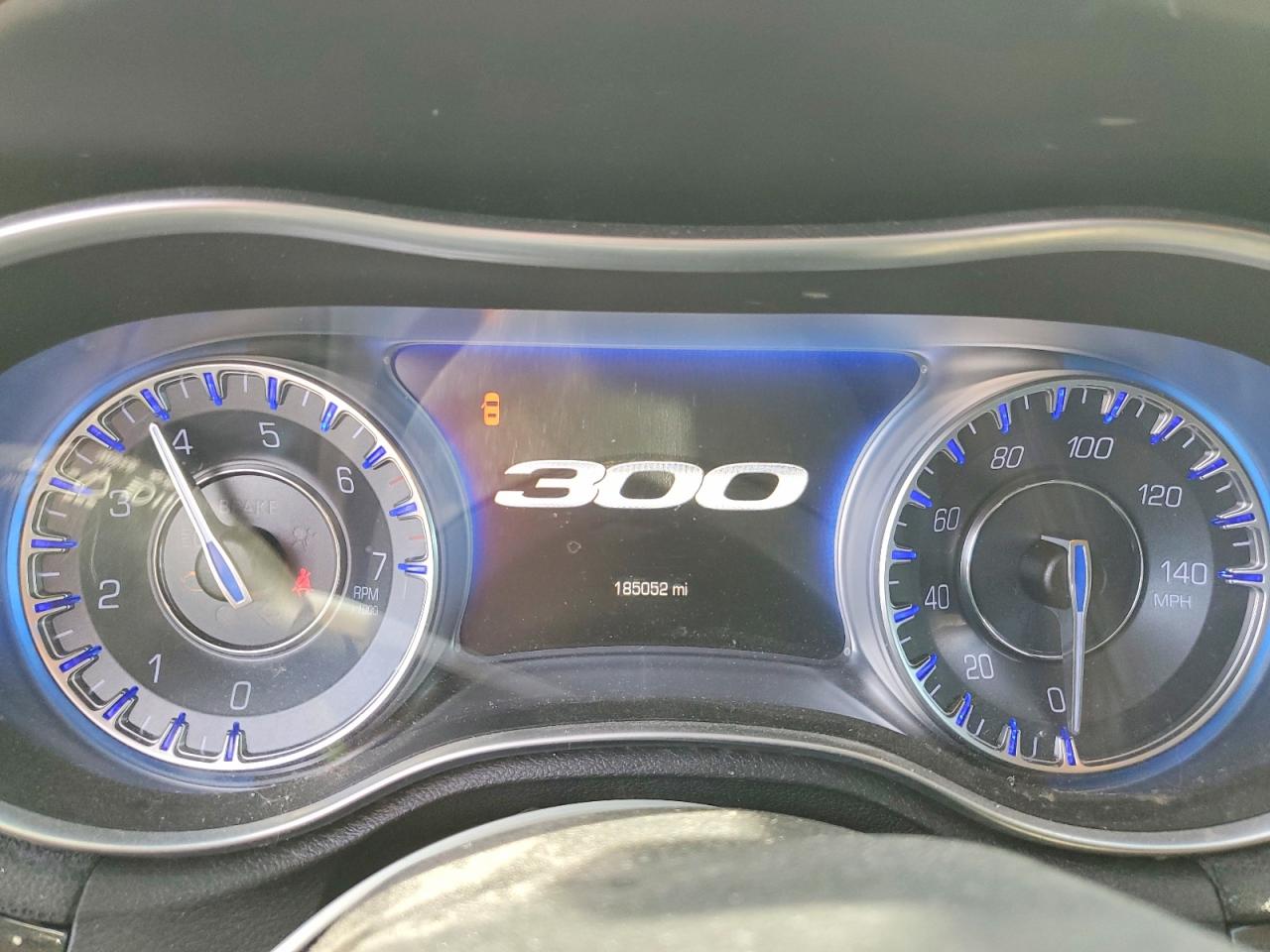 2015 CHRYSLER 300 LIMITED photo 25