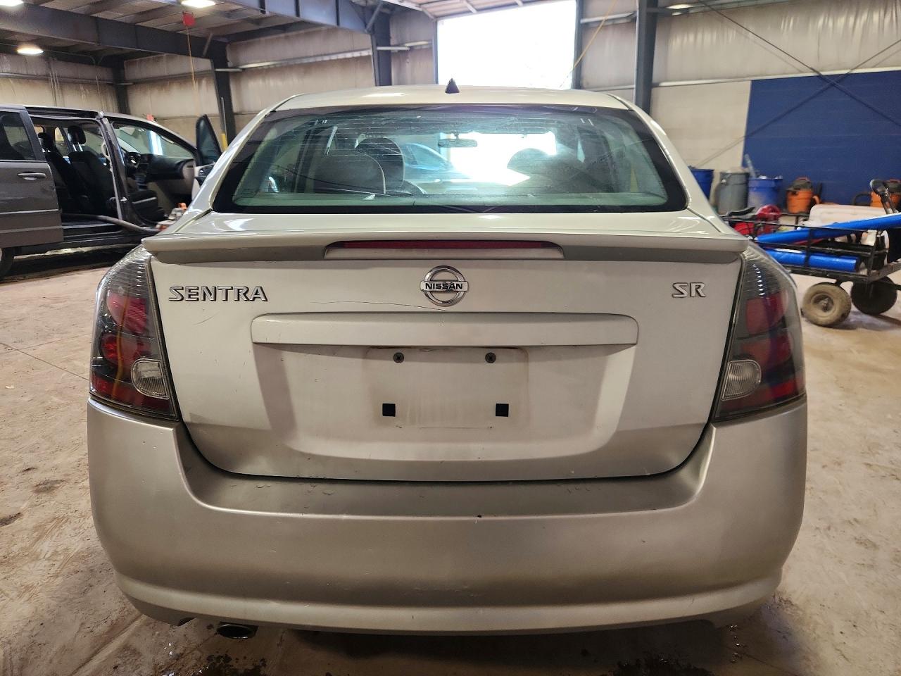 2011 NISSAN SENTRA 2.0 photo 11