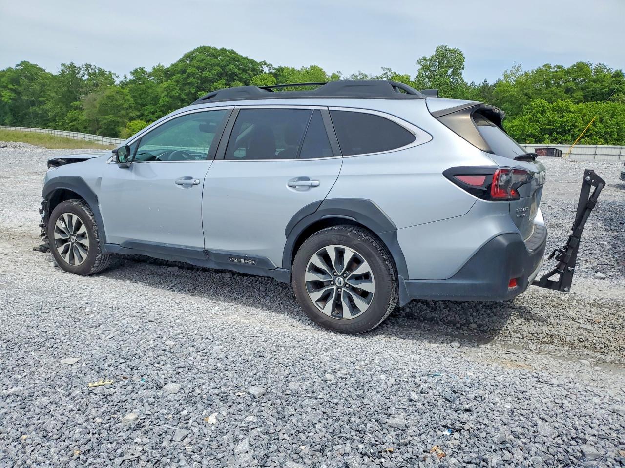 2023 SUBARU OUTBACK LIMITED photo 2