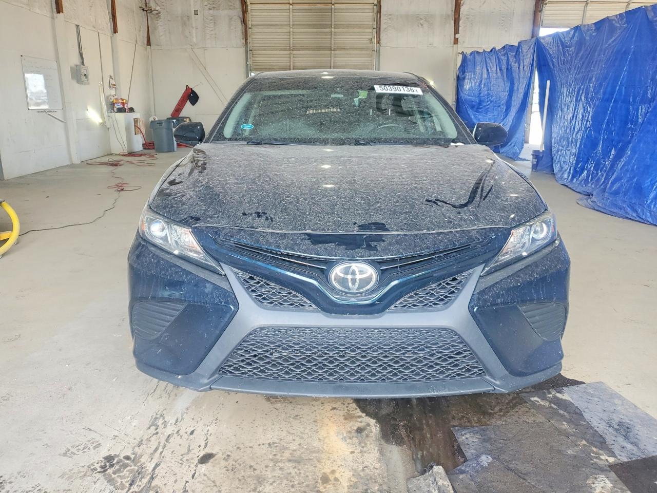 2019 TOYOTA CAMRY SE photo 5