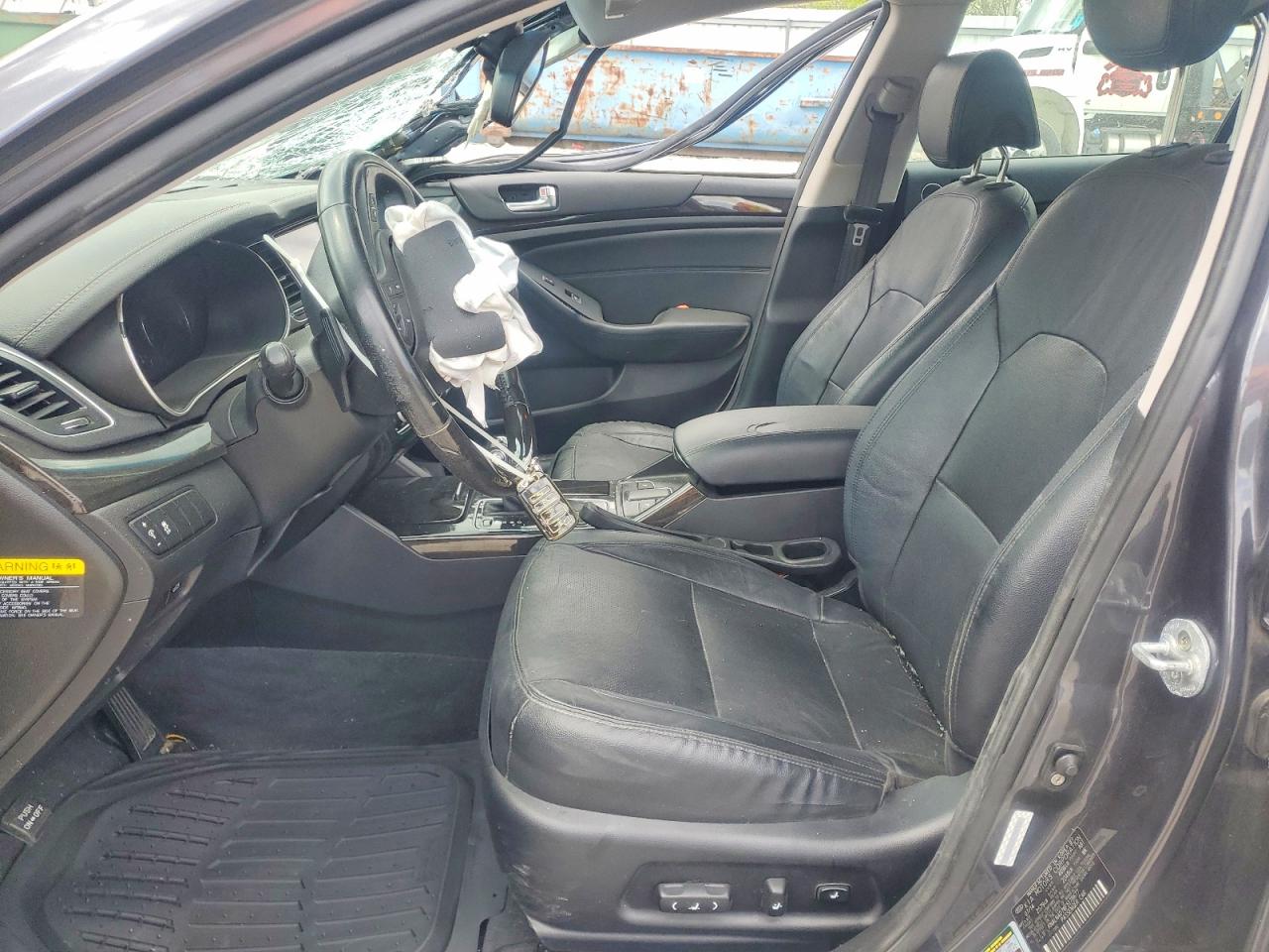 2015 KIA CADENZA PREMIUM photo 19