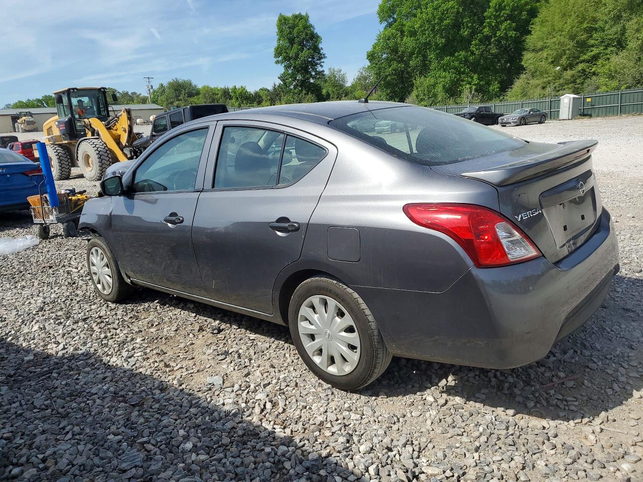 2019 NISSAN VERSA S PLUS photo 3