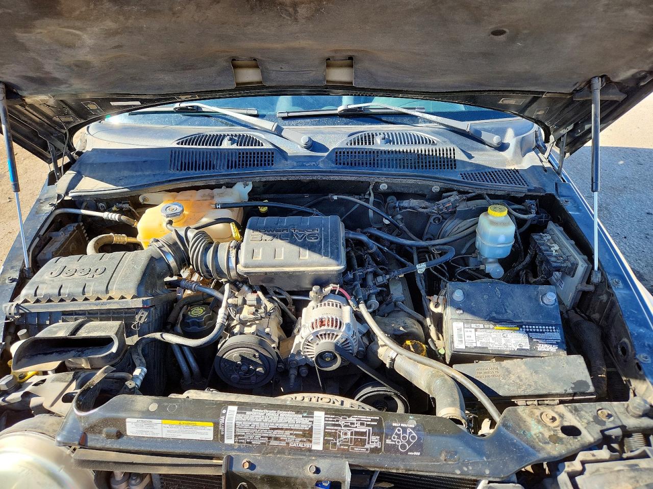2002 JEEP LIBERTY SPORT photo 34