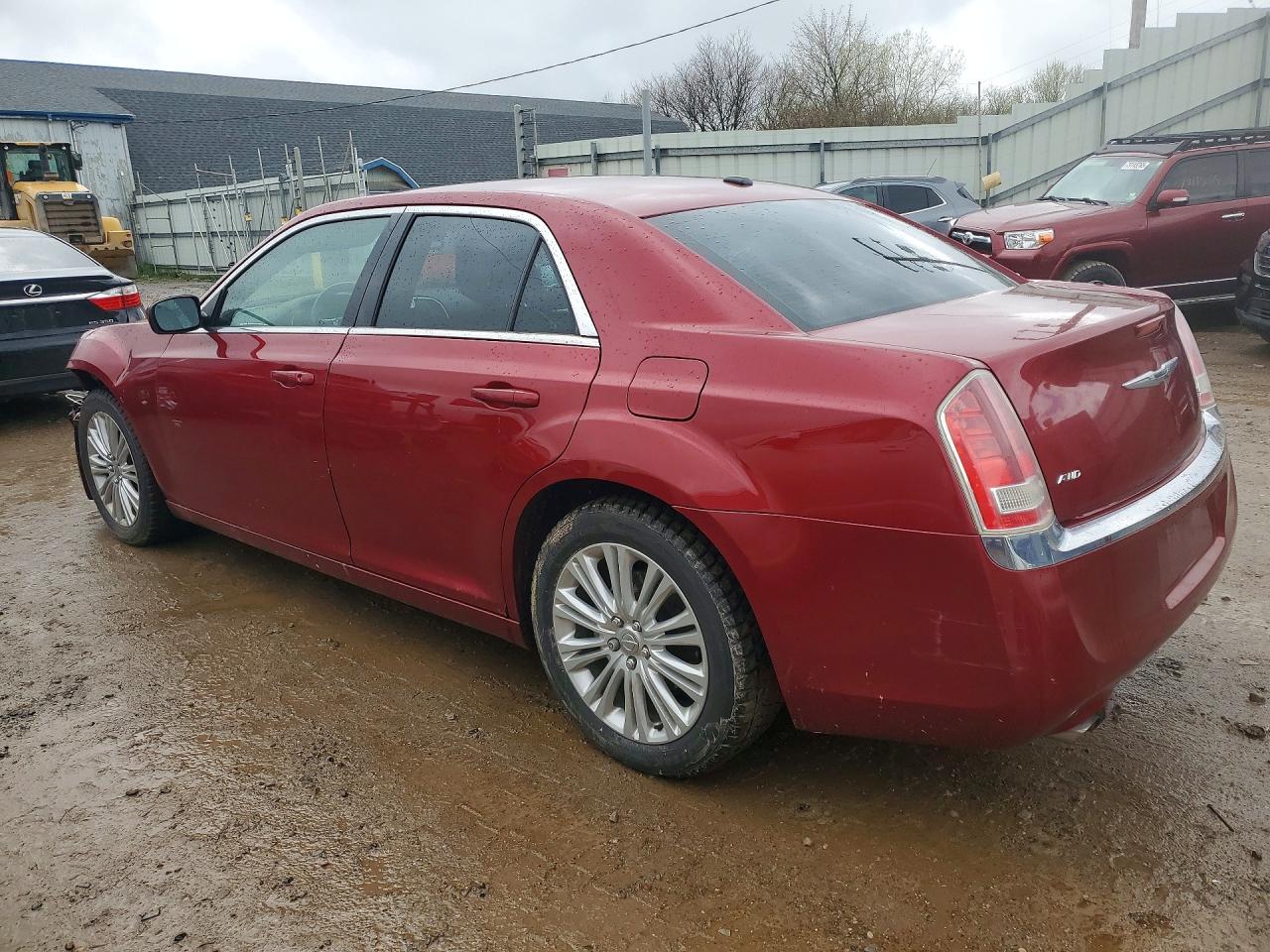 2014 CHRYSLER 300 photo 3