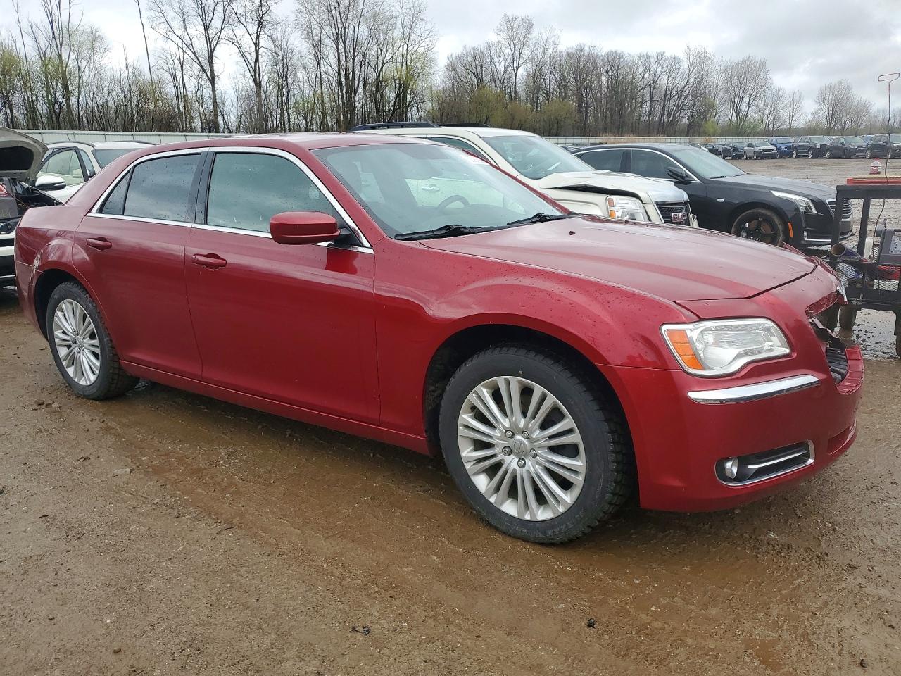 2014 CHRYSLER 300 photo 7