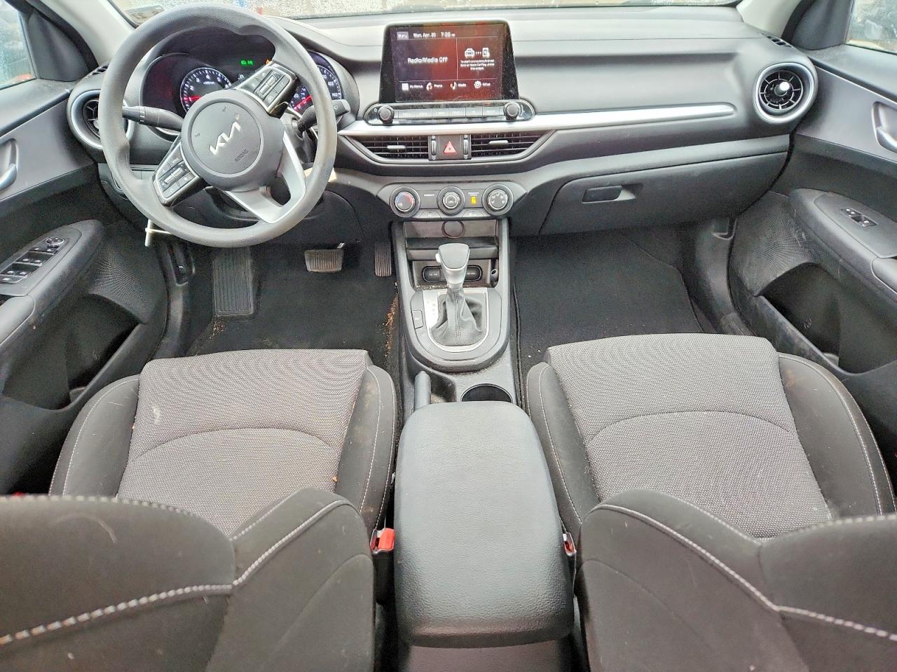 2023 KIA FORTE LX photo 15