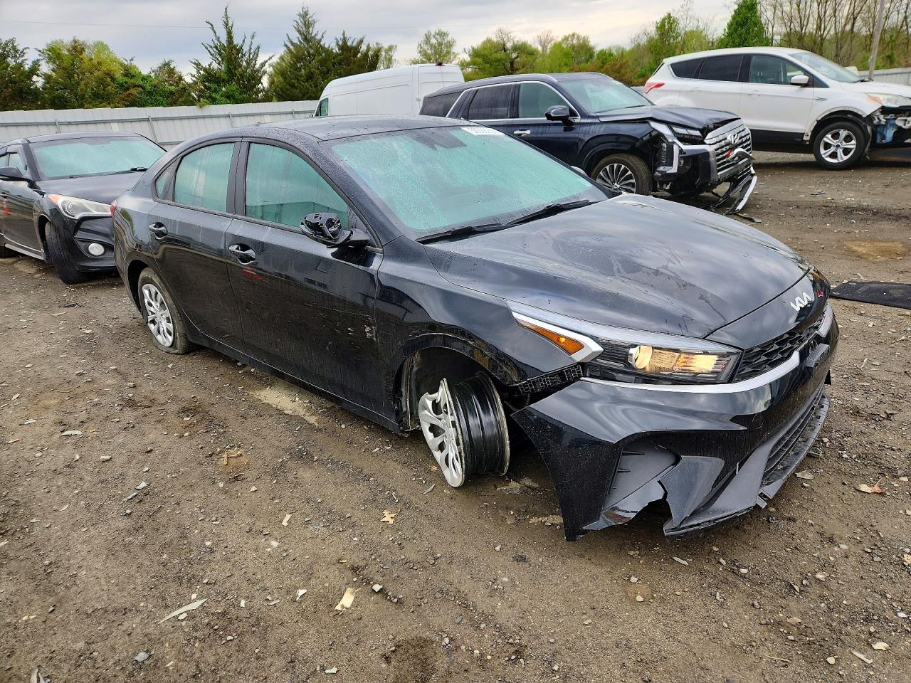 2023 KIA FORTE LX photo 7