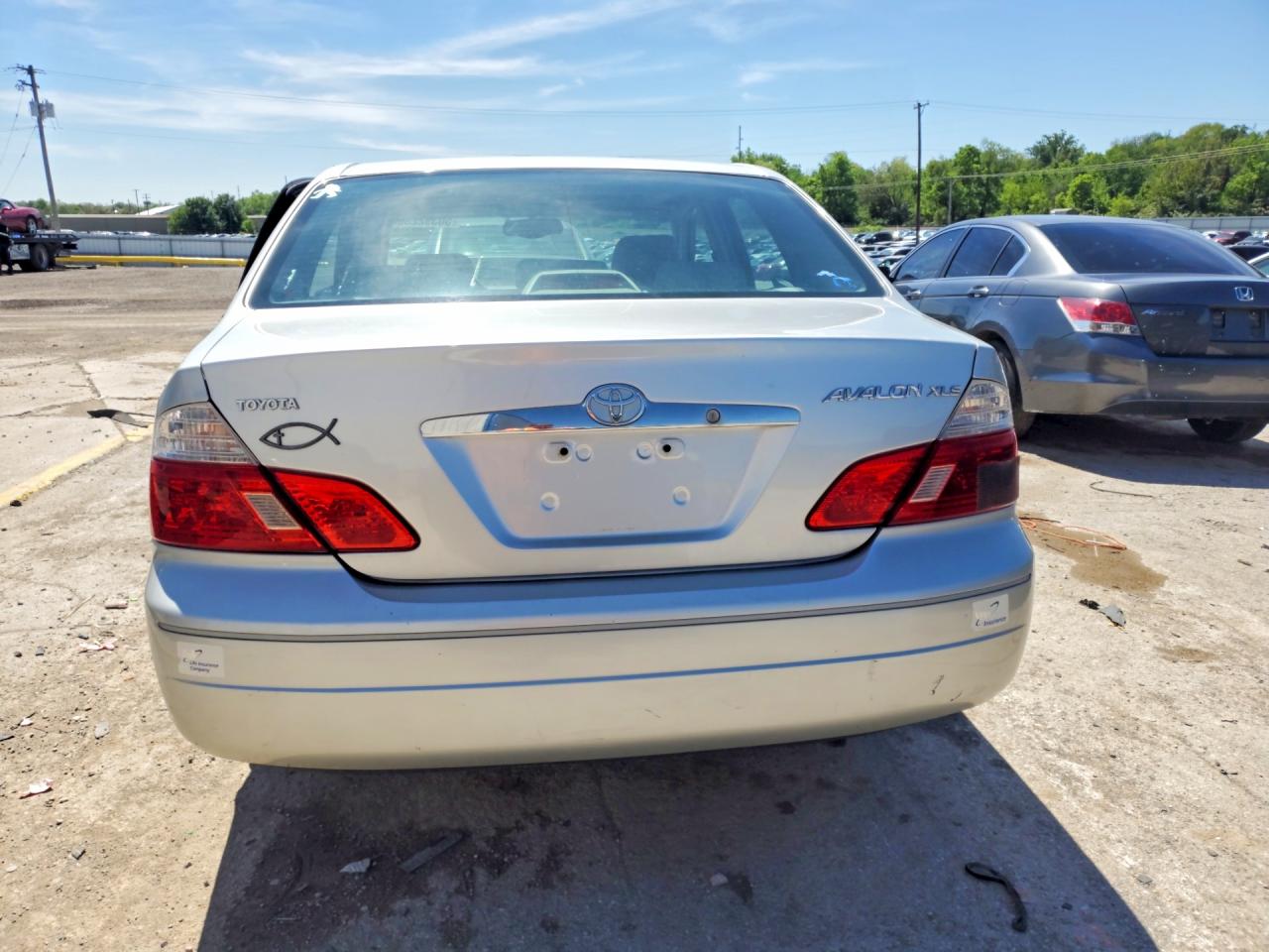 2004 TOYOTA AVALON XLS photo 11