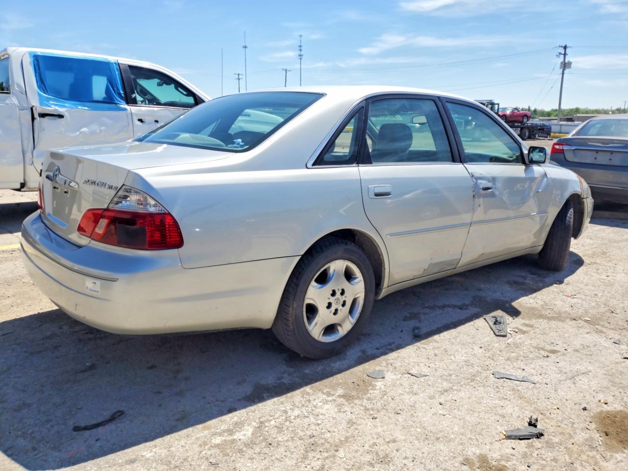 2004 TOYOTA AVALON XLS photo 5