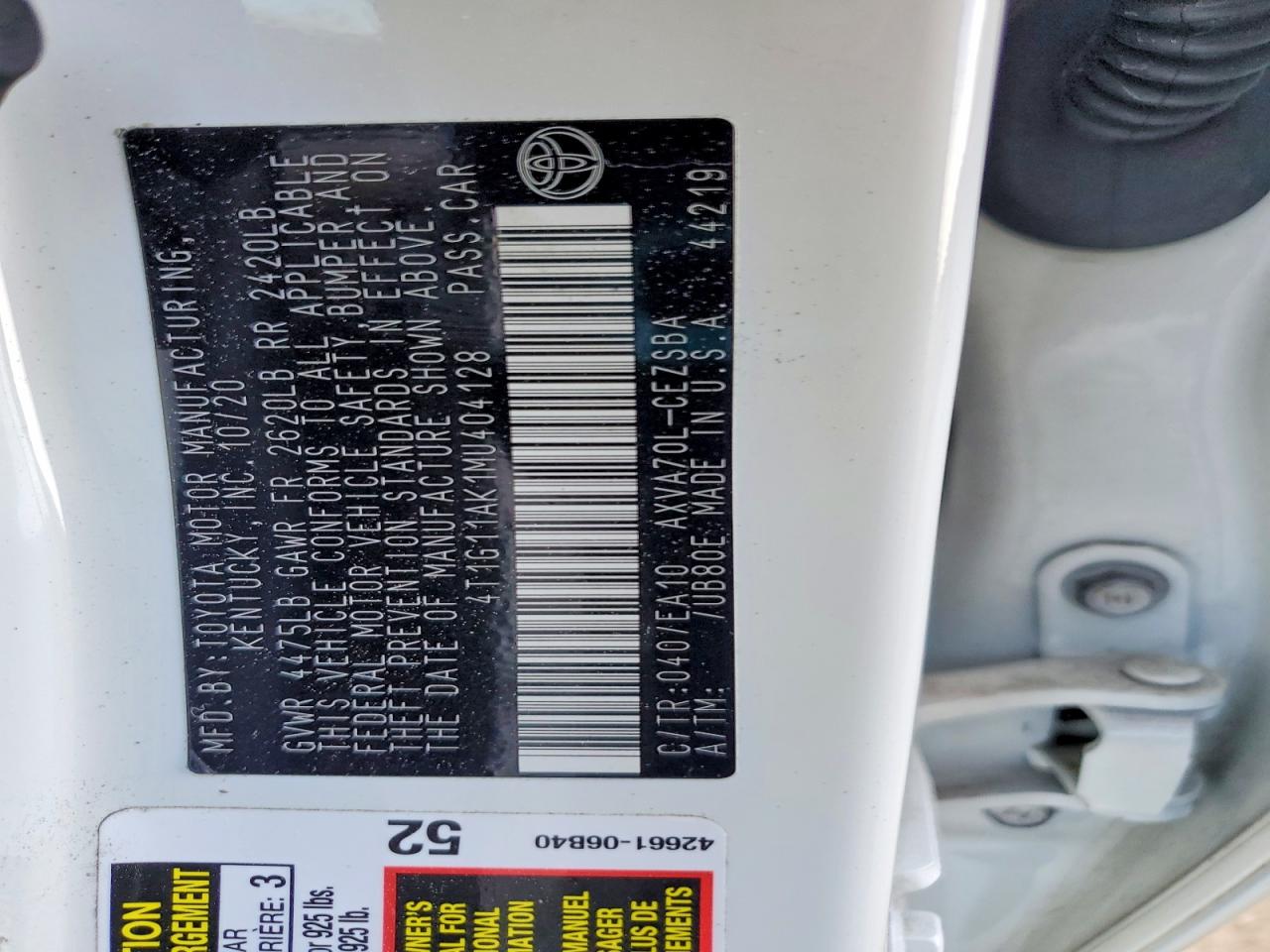 2021 TOYOTA CAMRY SE photo 12