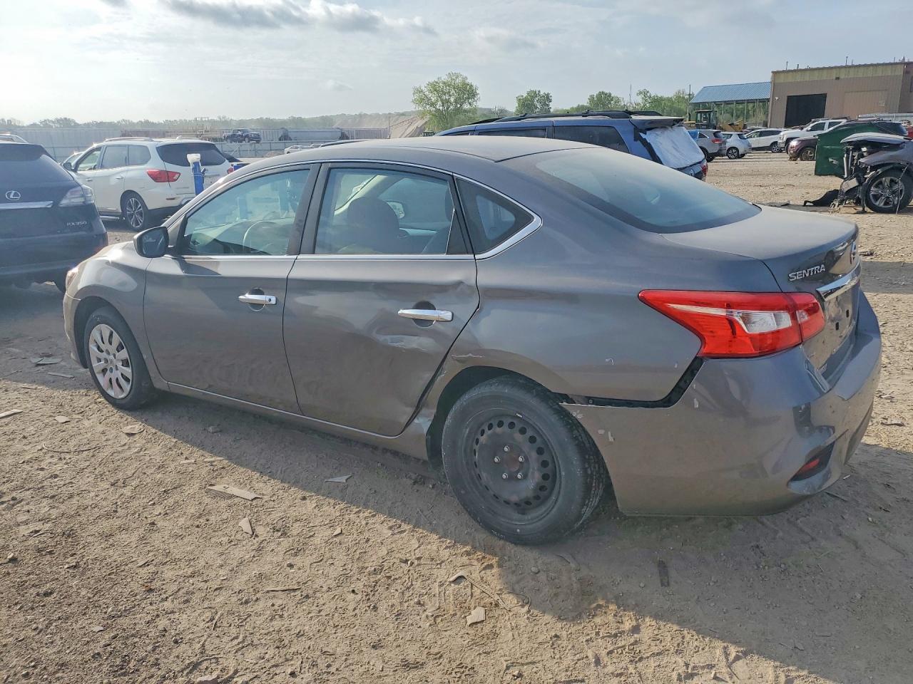 2019 NISSAN SENTRA S photo 2