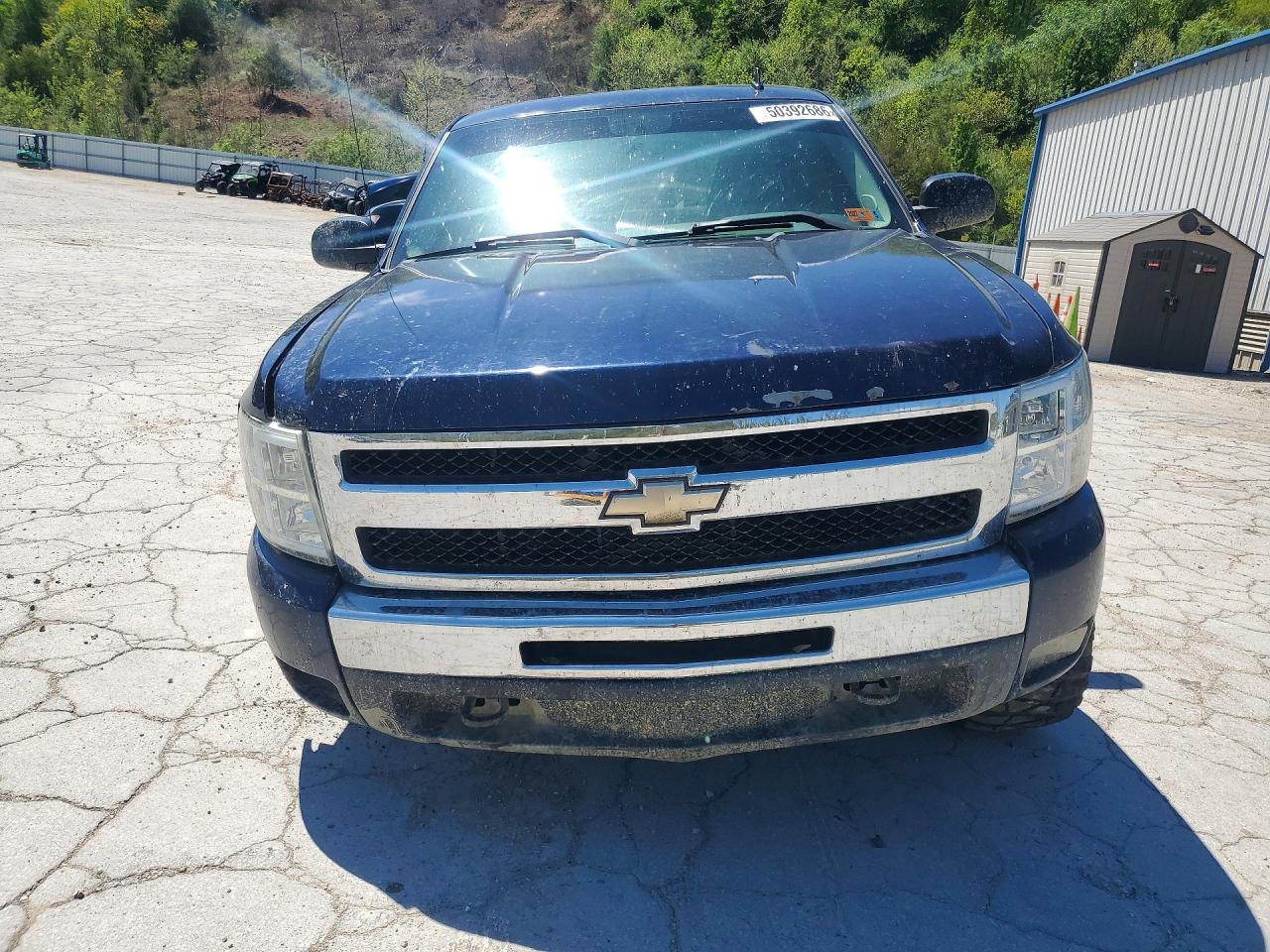 2009 CHEVROLET SILVERADO K1500 LT photo 5