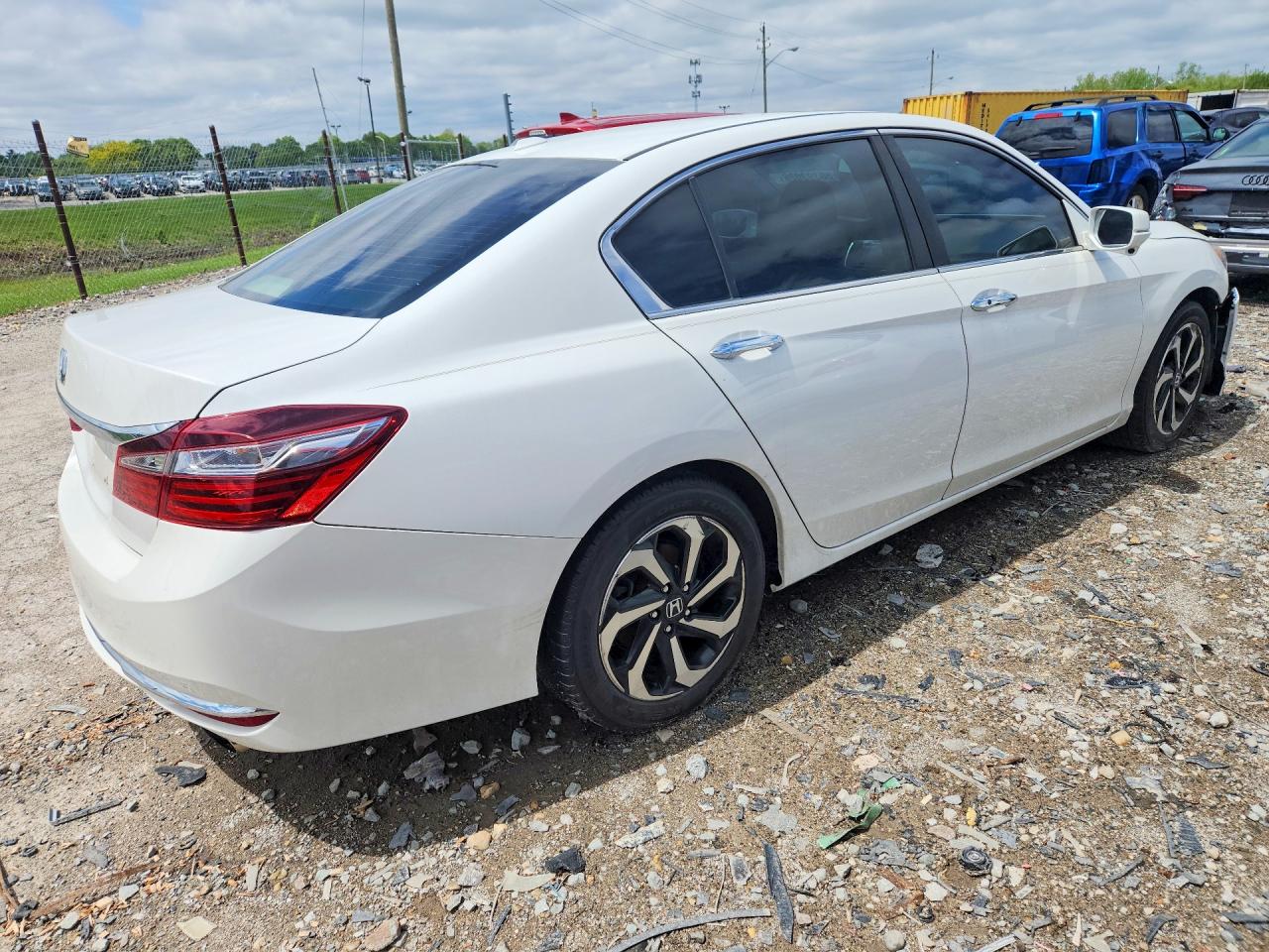 2016 HONDA ACCORD EX photo 3