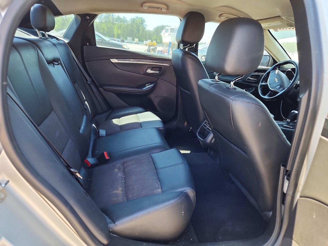 2018 CHEVROLET IMPALA LT photo 19