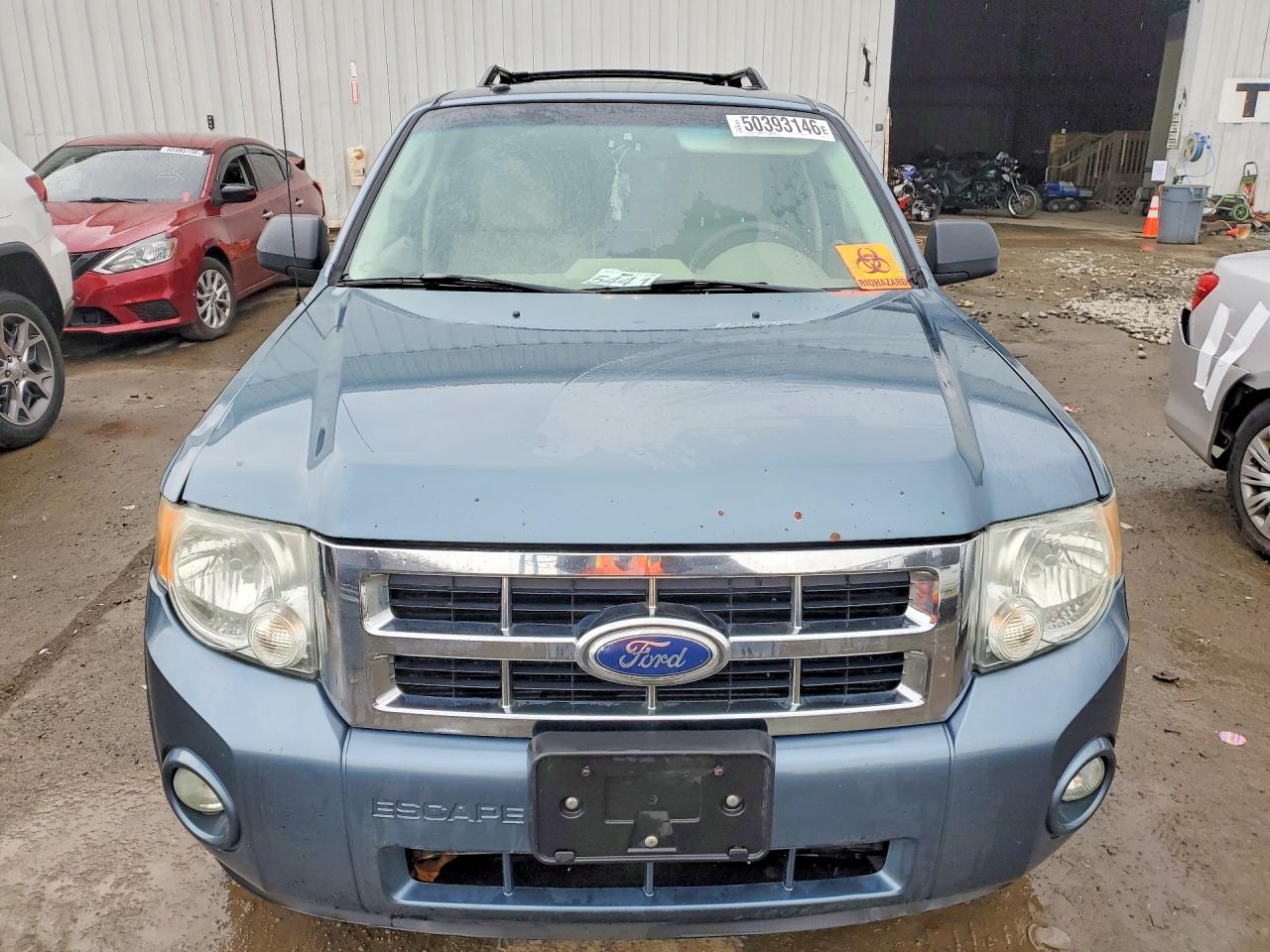 2010 FORD ESCAPE XLT photo 13