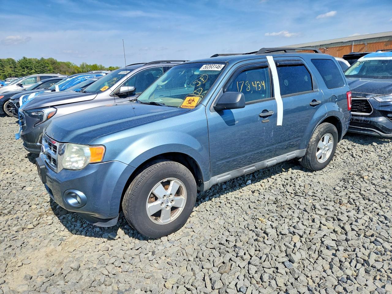 2010 FORD ESCAPE