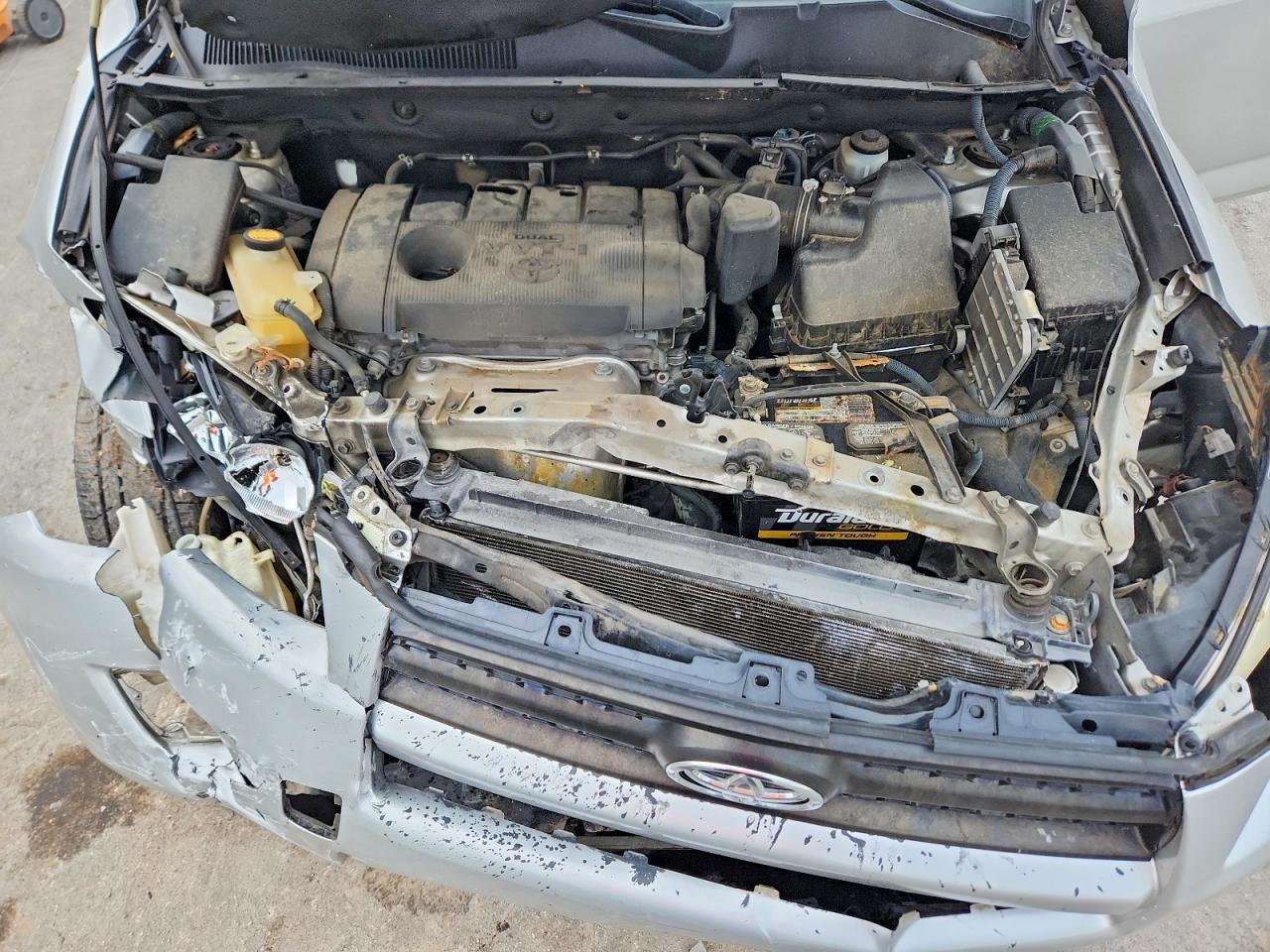 2012 TOYOTA RAV4 BASE photo 11