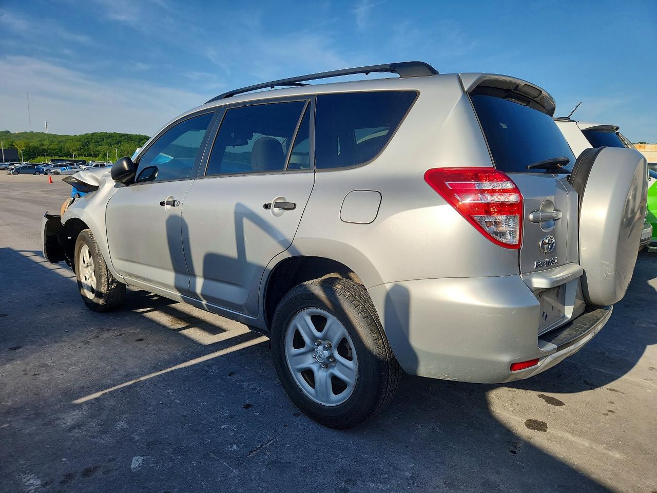 2012 TOYOTA RAV4 BASE photo 2