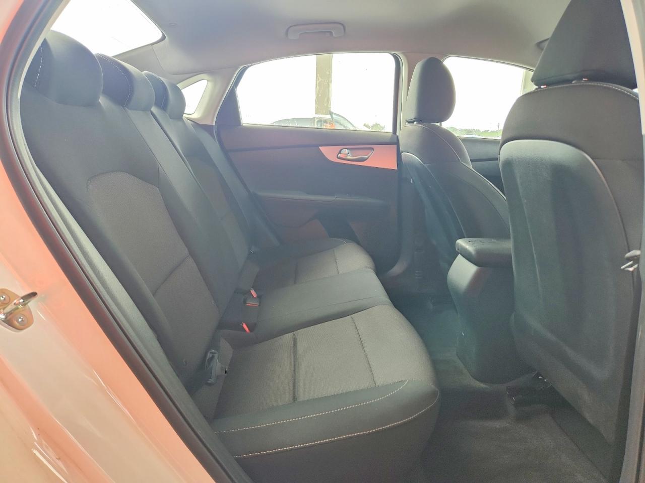 2024 KIA FORTE LXS photo 19