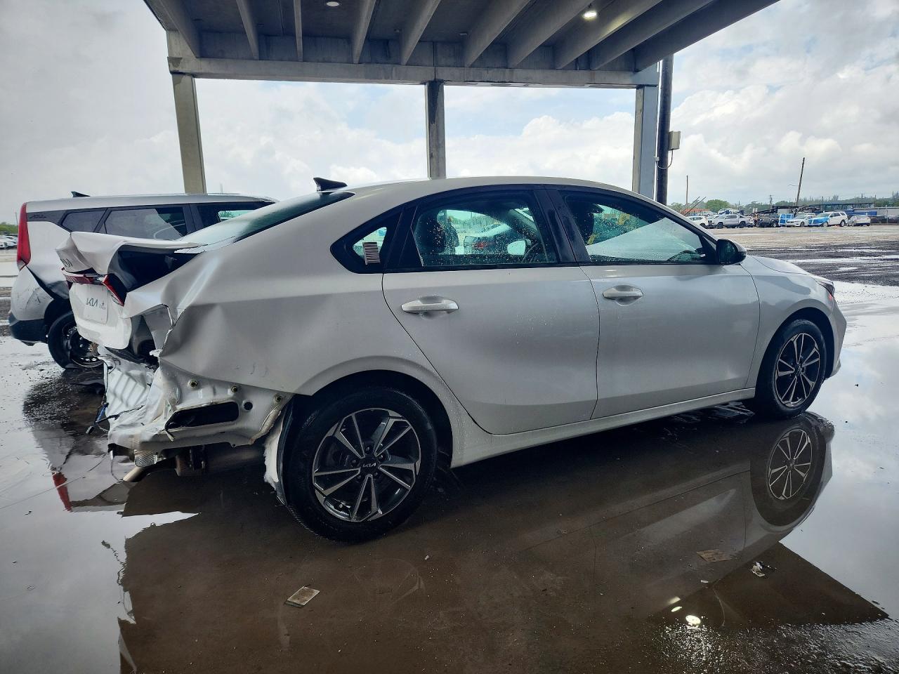 2024 KIA FORTE LXS photo 5