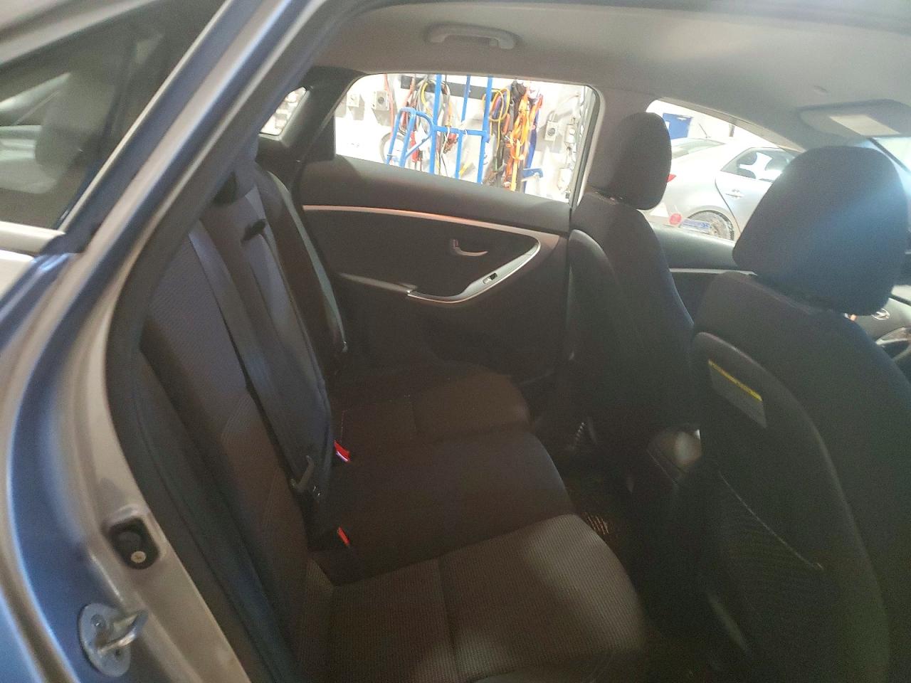 2013 HYUNDAI ELANTRA GT photo 28