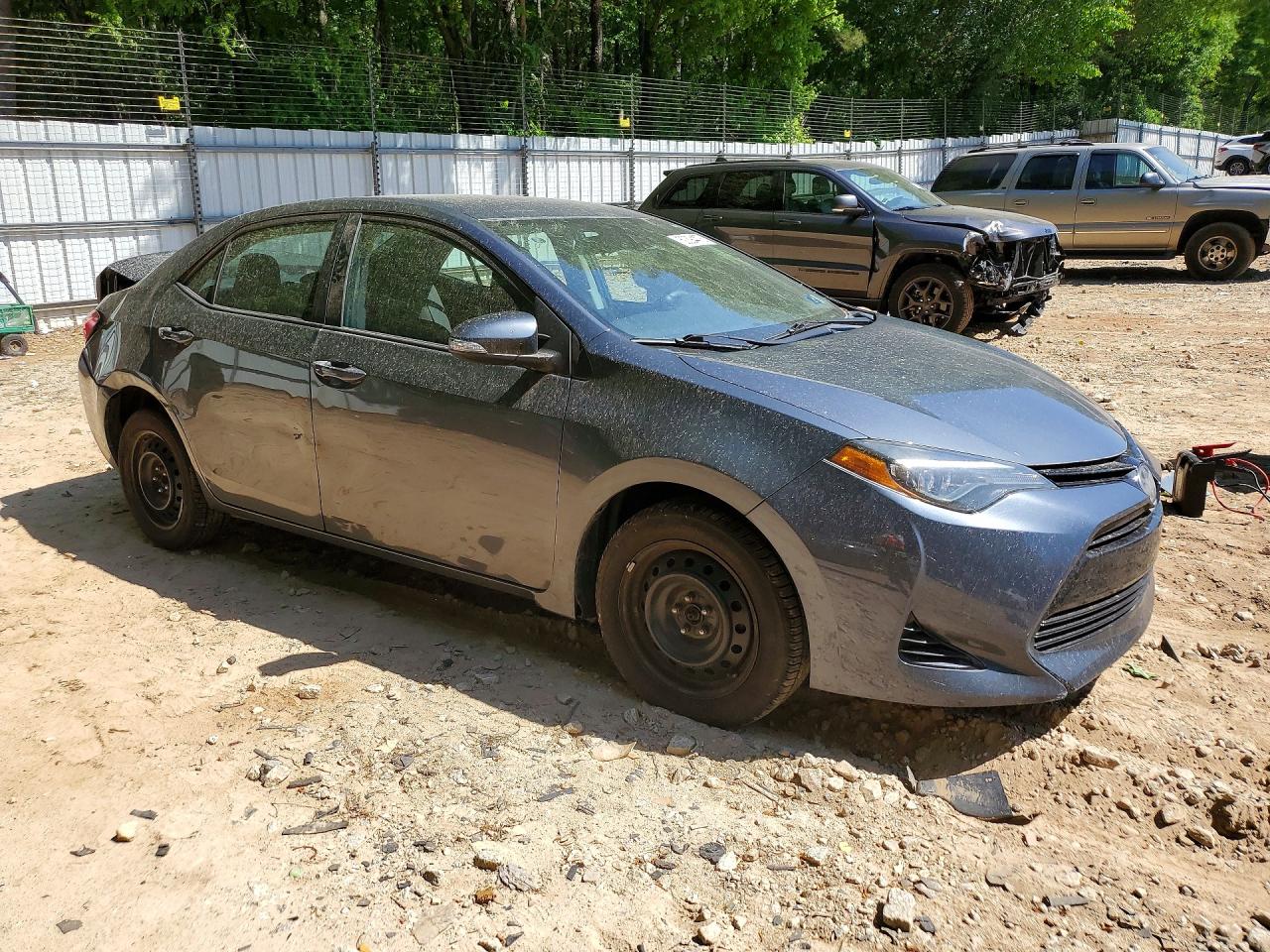 2018 TOYOTA COROLLA LE photo 7