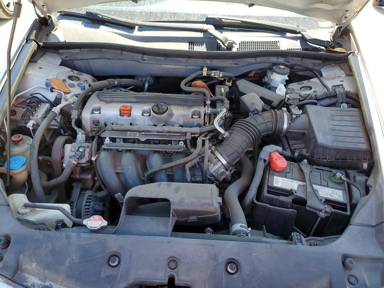 2011 HONDA ACCORD LX photo 21