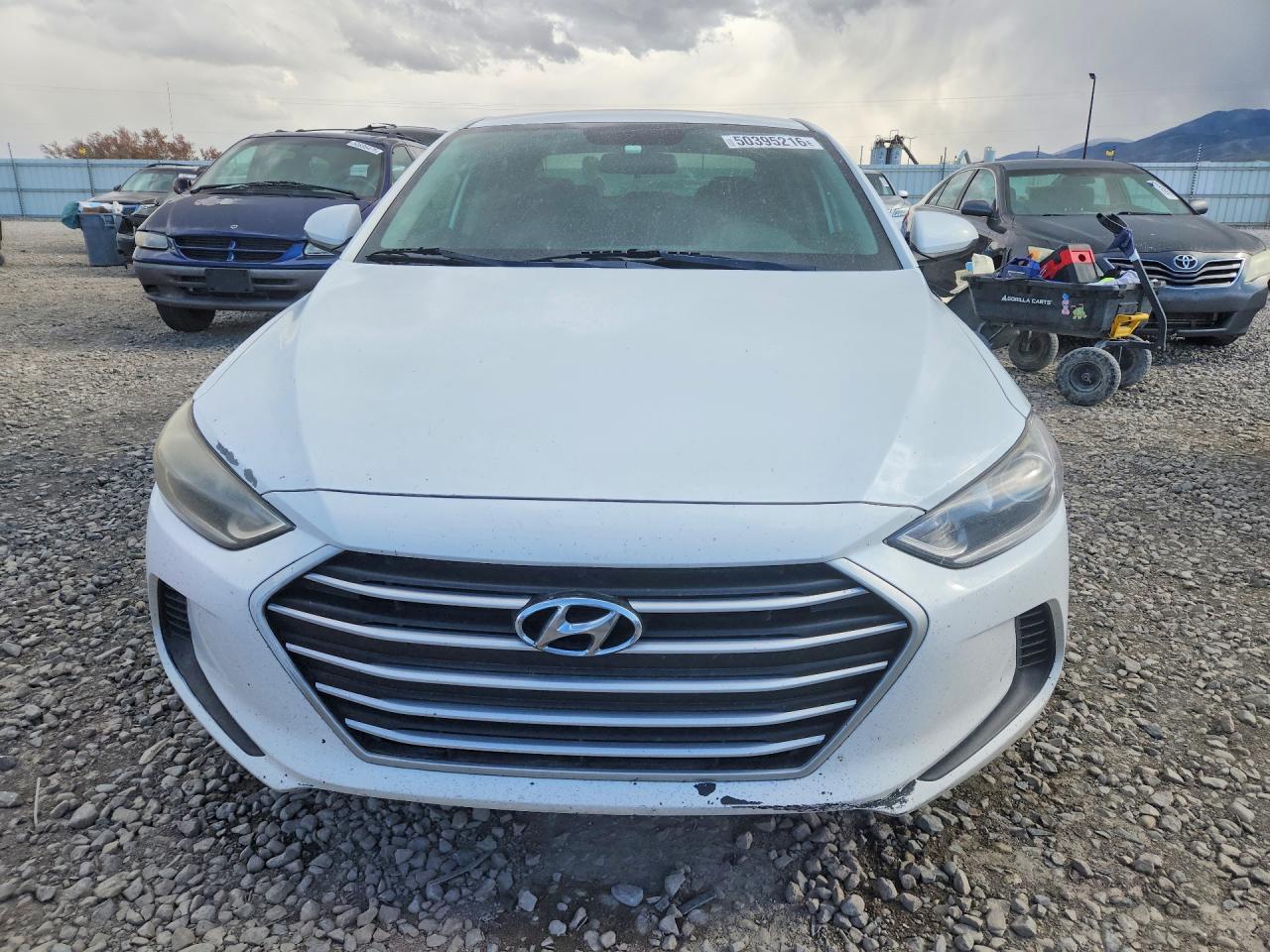 2018 HYUNDAI ELANTRA SE photo 13