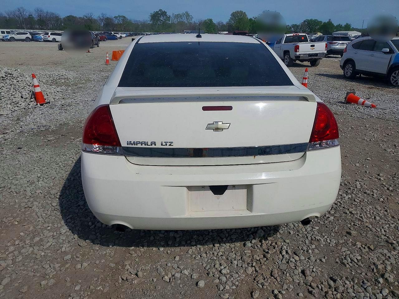 2007 CHEVROLET IMPALA LTZ photo 16