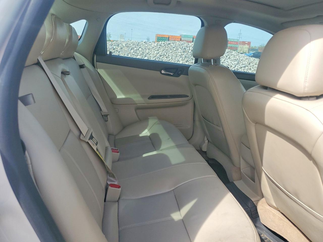 2007 CHEVROLET IMPALA LTZ photo 28