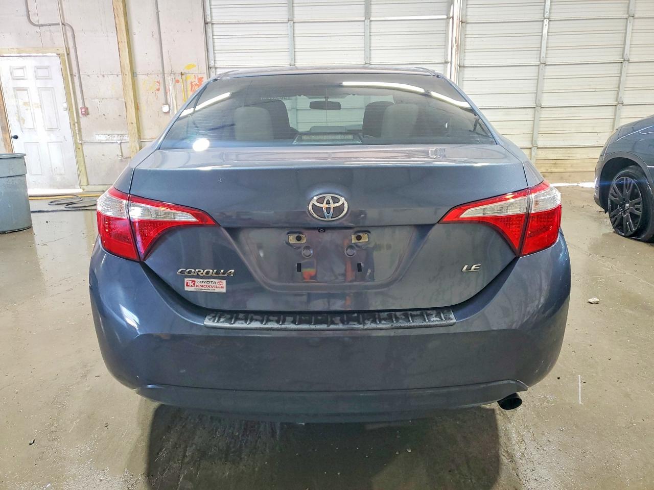 2015 TOYOTA COROLLA LE photo 6