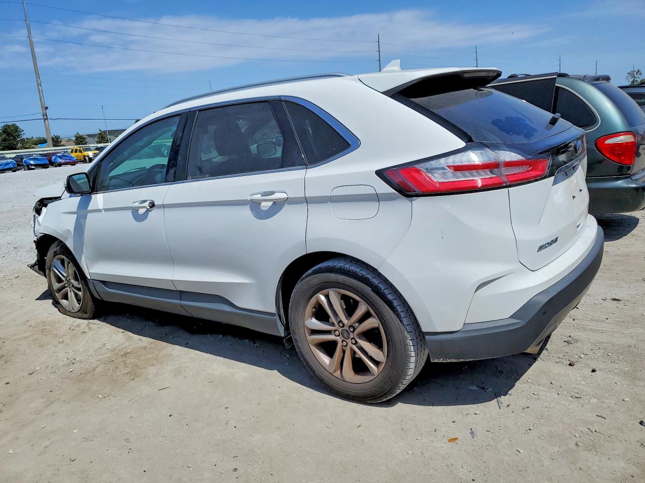 2019 FORD EDGE SEL photo 3